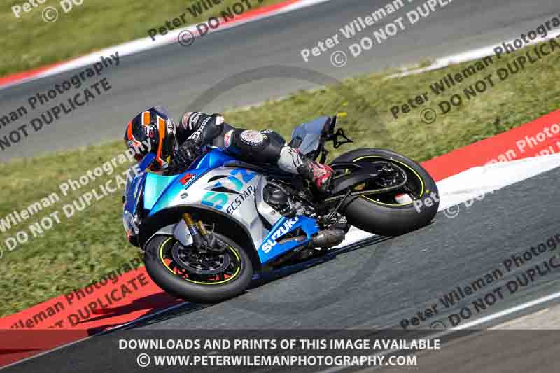 cadwell no limits trackday;cadwell park;cadwell park photographs;cadwell trackday photographs;enduro digital images;event digital images;eventdigitalimages;navarra;no limits trackdays;peter wileman photography;racing digital images;trackday digital images;trackday photos